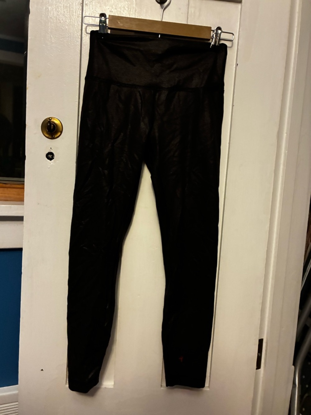 Lululemon Black Ankle workout Pants